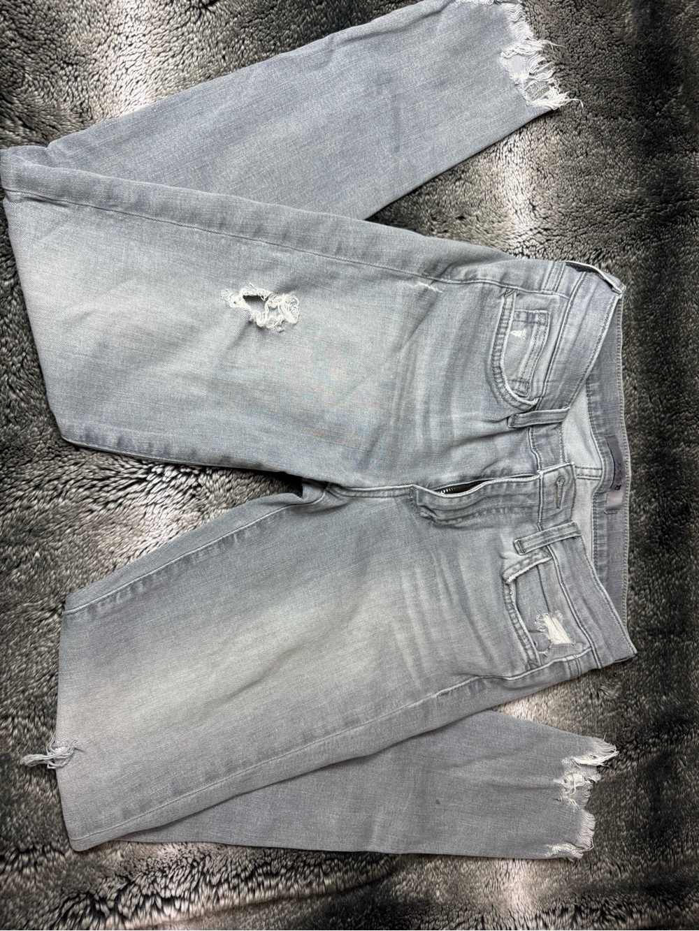 Joe's Jeans Light Gray Distressed Ankle Crop